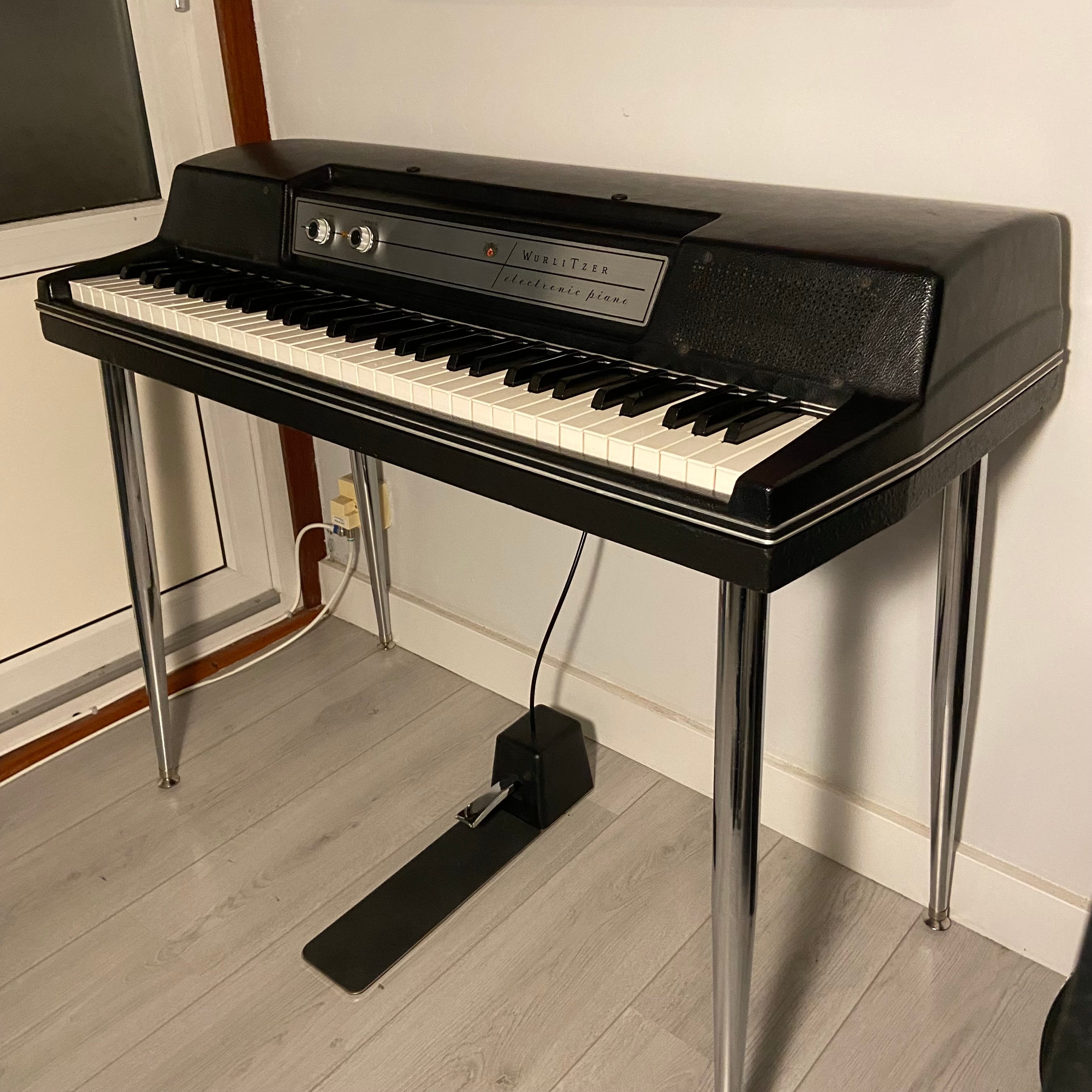 Wurlitzer 200A