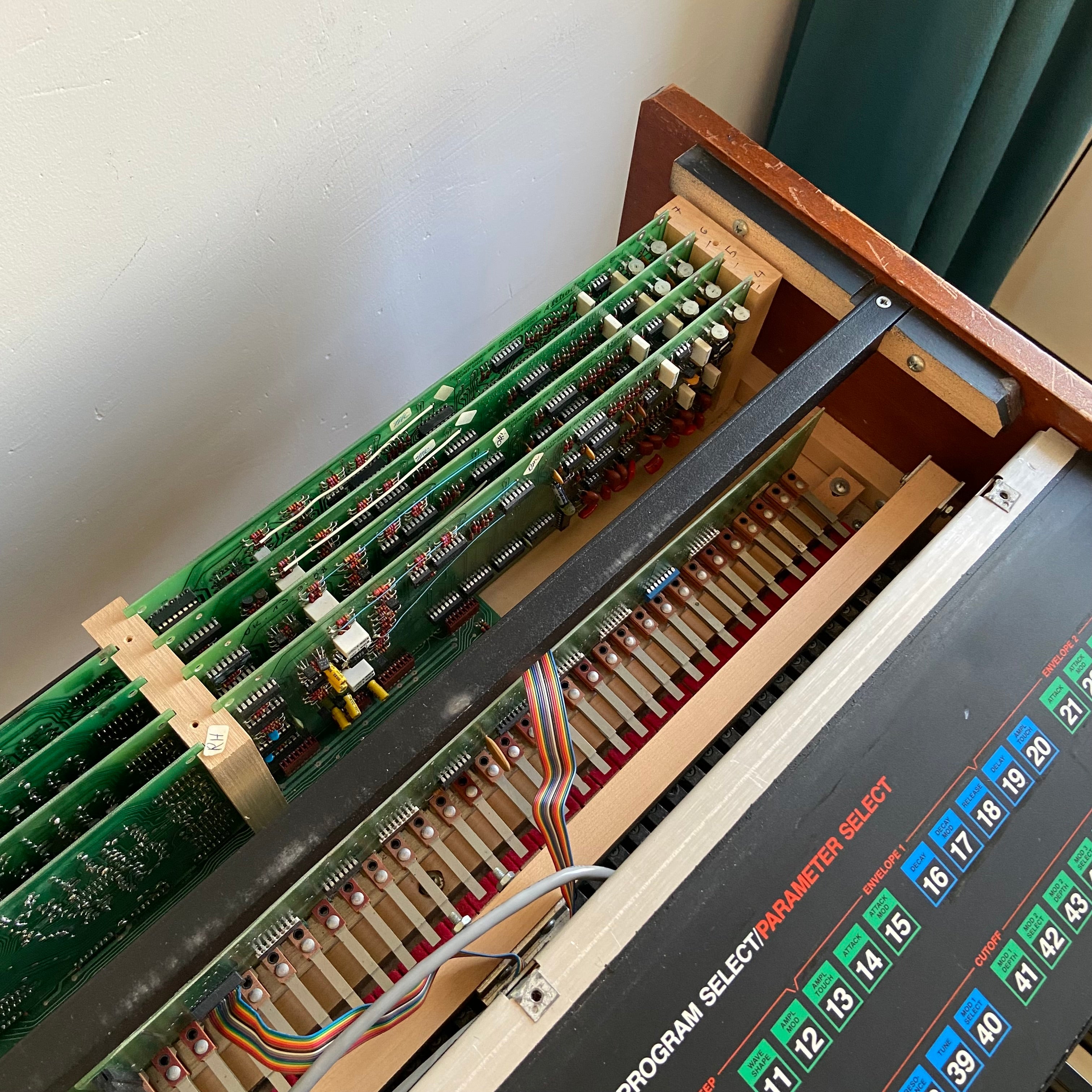Rhodes Chroma
